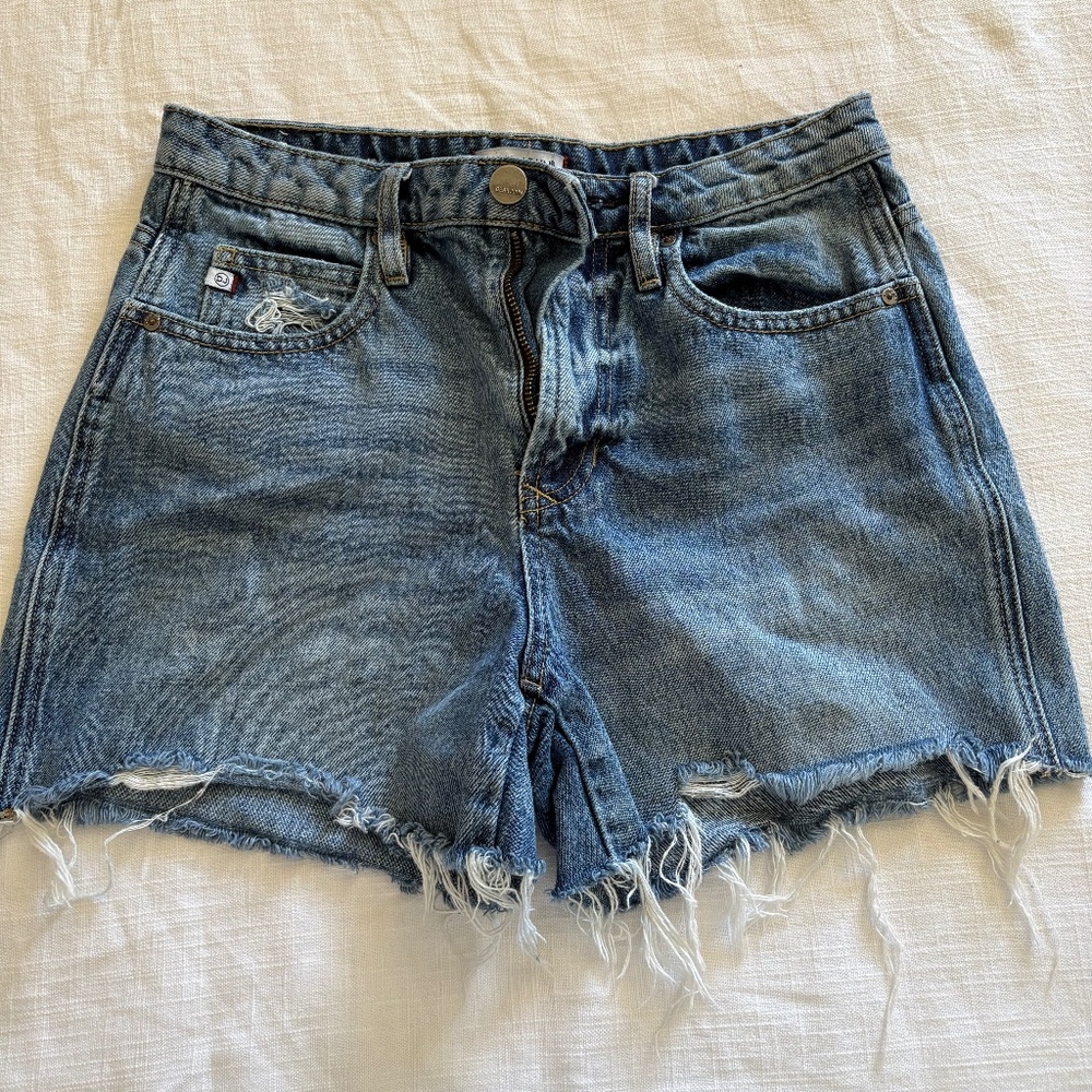 Dear John Distressed Denim Shorts Women’s Size 25 Frayed Hem High Rise Jean